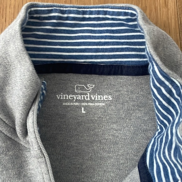 Vineyard Vines Men’s Large 1/4 zip lightweight pullover gray sweatshirt - Picture 2 of 3